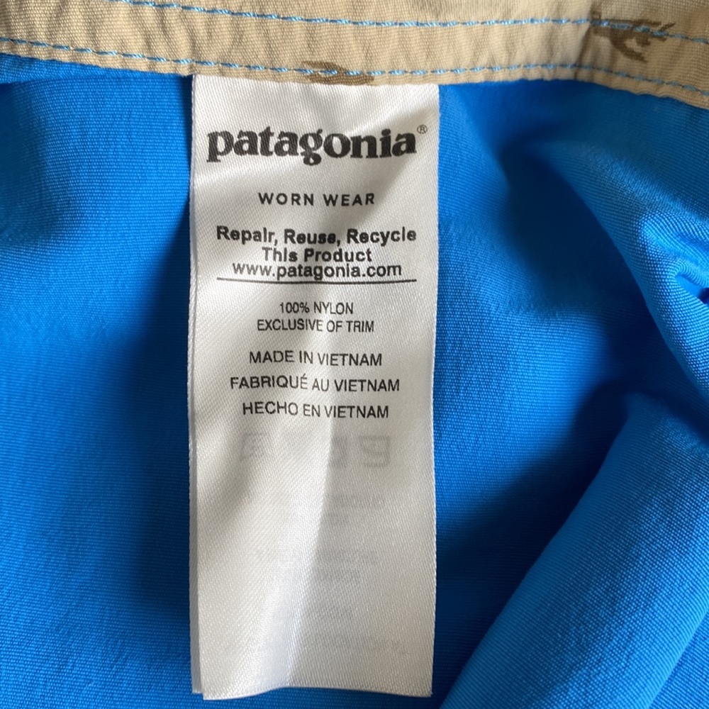 Patagonia 36 Men’s Wavefarer Board Shorts - Picture 13 of 15